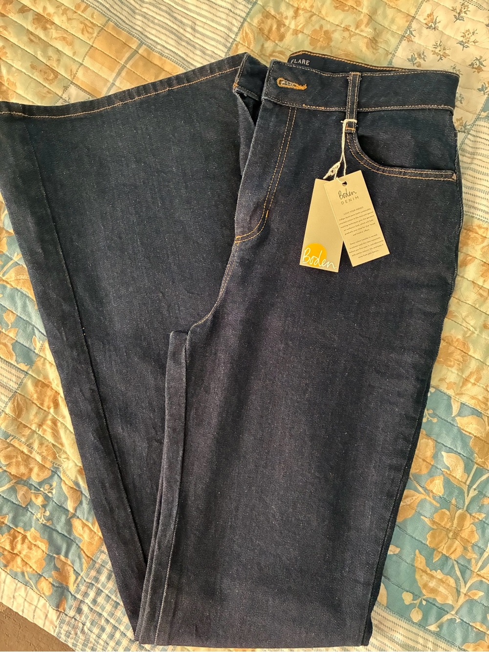 Boden Women’s Dark Indigo flare Jeans, US 6 (UK 10)